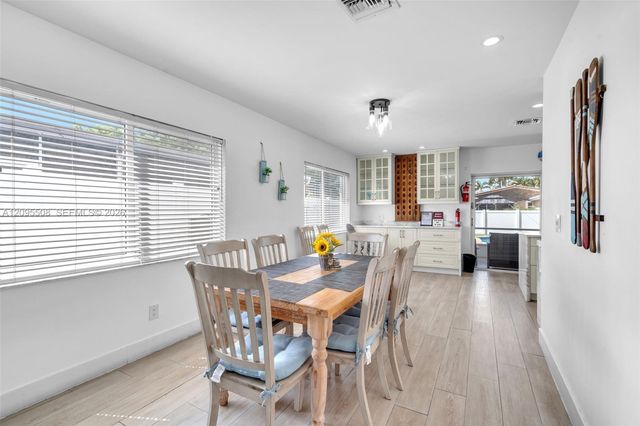 821 Harrison Street, Hollywood, FL 33019