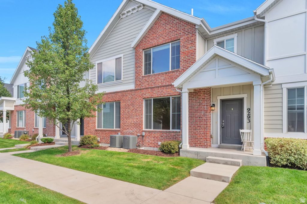 9293 S FORDHAM CT, Sandy, UT 84094 — exterior