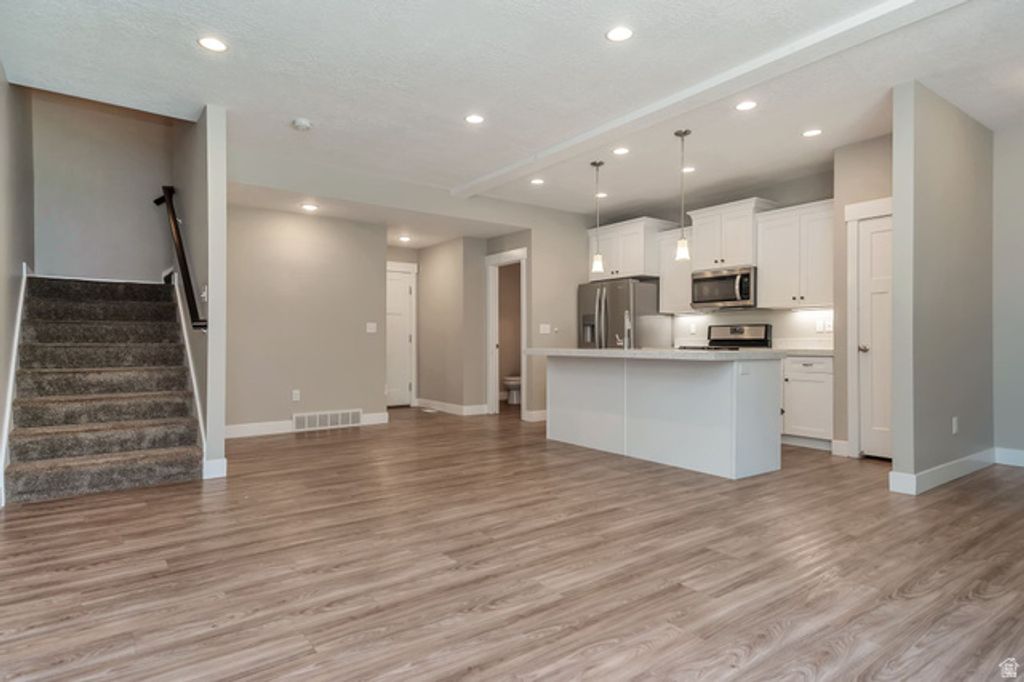 9293 S FORDHAM CT, Sandy, UT 84094 — photo 3