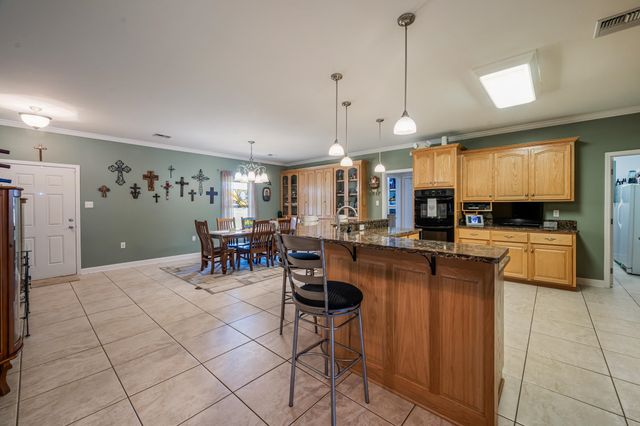 1294 Burma Rd, Thibodaux, LA 70301