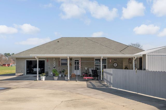 1294 Burma Rd, Thibodaux, LA 70301