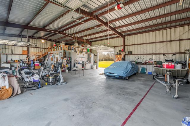 1294 Burma Rd, Thibodaux, LA 70301