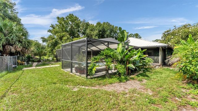 1002 W LAKE MARION ROAD, Haines City, FL 33844