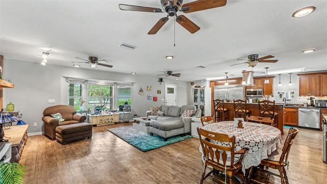 1002 W LAKE MARION ROAD, Haines City, FL 33844