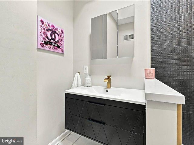 6214 LIMEKILN PIKE, Philadelphia, PA 19141