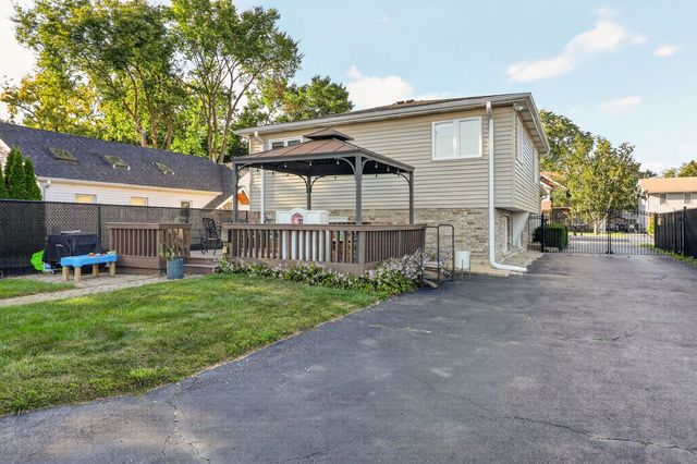 1017 Palmer Street, Downers Grove, IL 60516