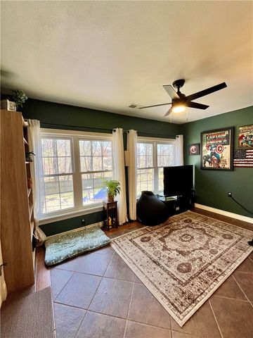 25 Overton Drive, Bella Vista, AR 72714