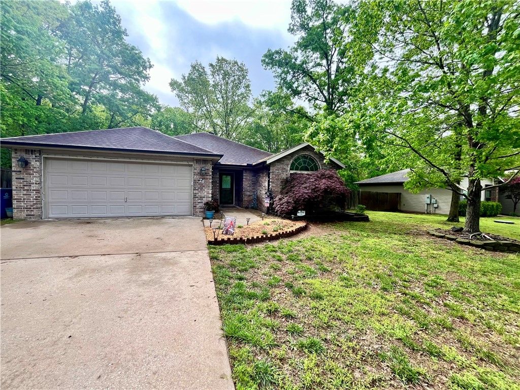 25 Overton Drive, Bella Vista, AR 72714