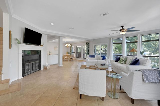 131 Lords Circle, Coldspring, TX 77331