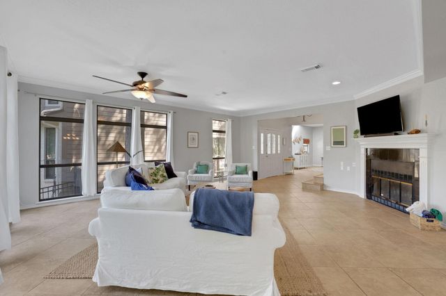 131 Lords Circle, Coldspring, TX 77331