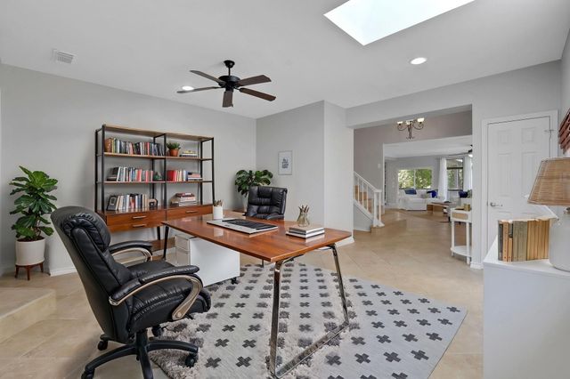 131 Lords Circle, Coldspring, TX 77331