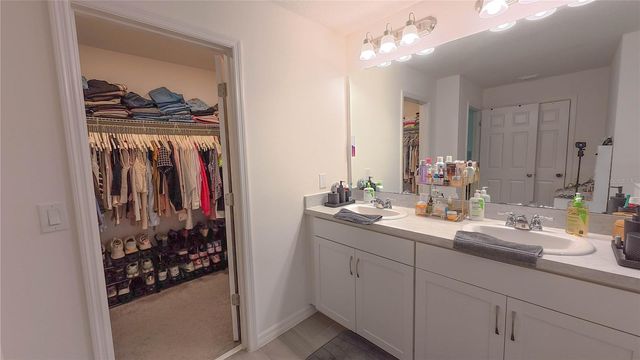 1619 CLOUDY COURT, St Cloud, FL 34769