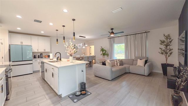 1619 CLOUDY COURT, St Cloud, FL 34769