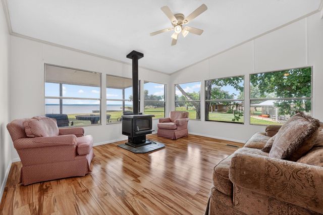 1192 County Road 225, Bluffton, TX 78607