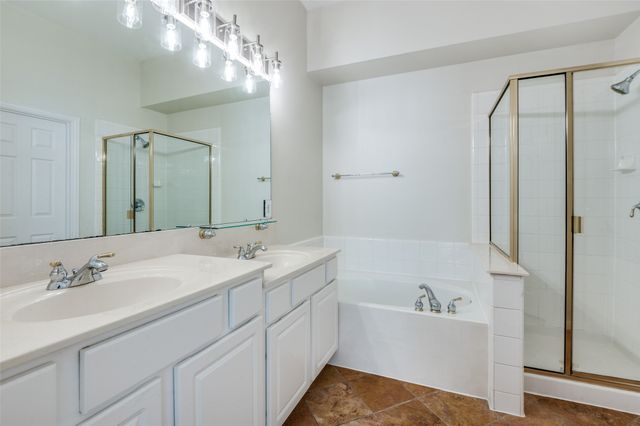 6101 Apache Drive, The Colony, TX 75056