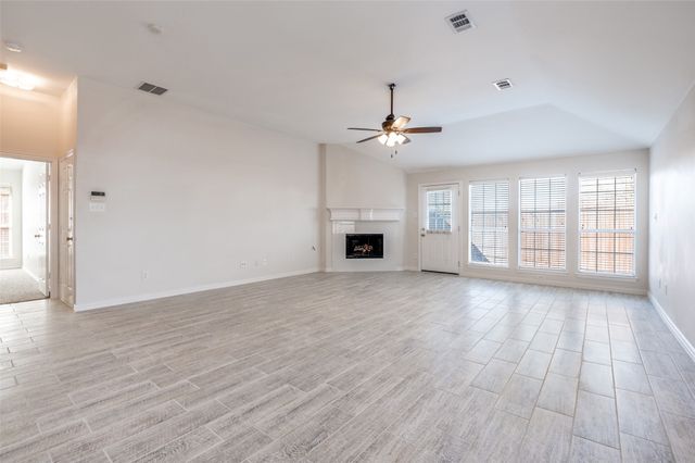 6101 Apache Drive, The Colony, TX 75056