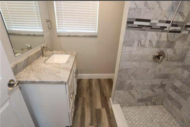 2811 S SHINE AVENUE, Orlando, FL 32806