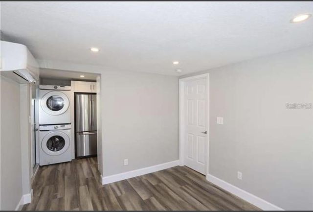 2811 S SHINE AVENUE, Orlando, FL 32806