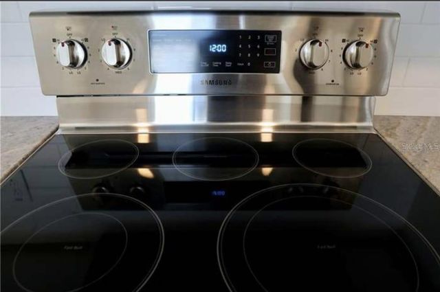 2811 S SHINE AVENUE, Orlando, FL 32806