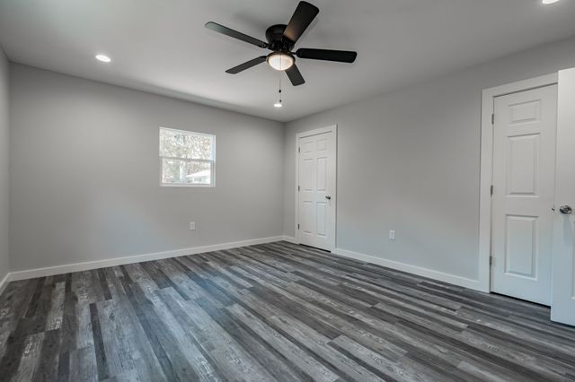 304 Pine Street, Seven Points, TX 75143