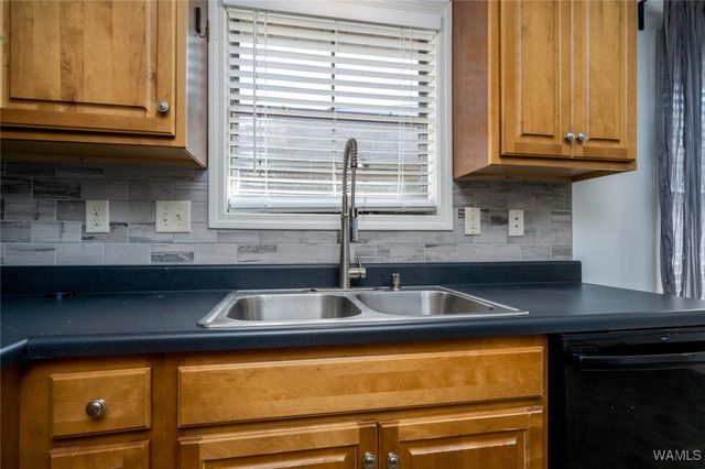 6763 Cooperstown, Cottondale, AL 35453