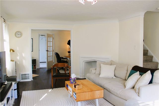 1936 Revere Road, Cleveland Heights, OH 44118