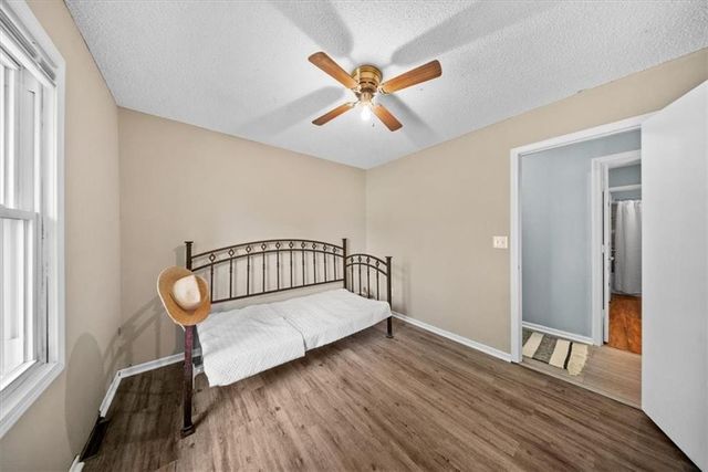 13501 E Prairie Drive, Peculiar, MO 64078