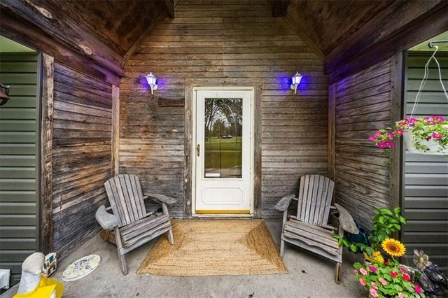 13501 E Prairie Drive, Peculiar, MO 64078