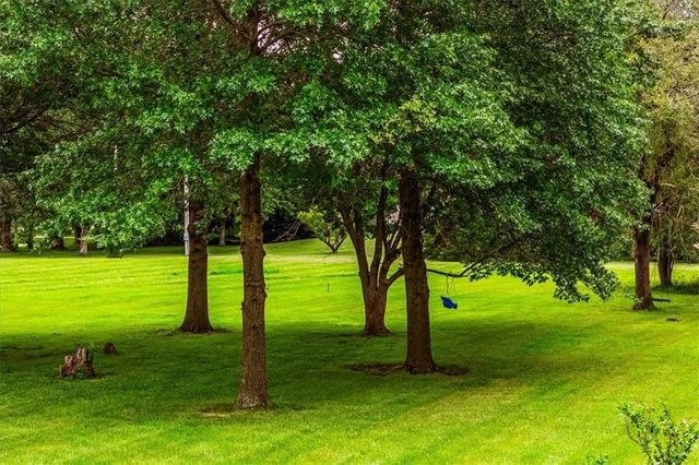 13501 E Prairie Drive, Peculiar, MO 64078