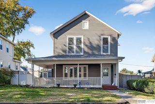 2110 S 33 Street, Omaha, NE 68105