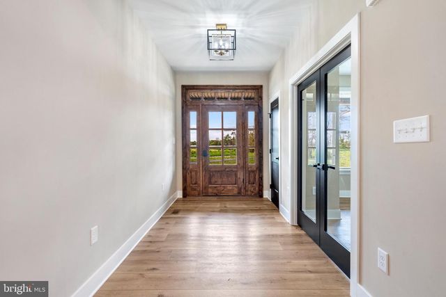 17 MAPLE HILL LN, Harpers Ferry, WV 25425
