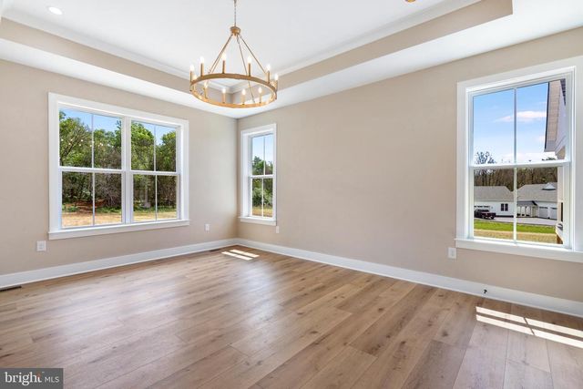 17 MAPLE HILL LN, Harpers Ferry, WV 25425