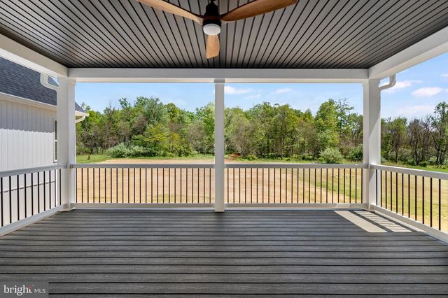 17 MAPLE HILL LN, Harpers Ferry, WV 25425