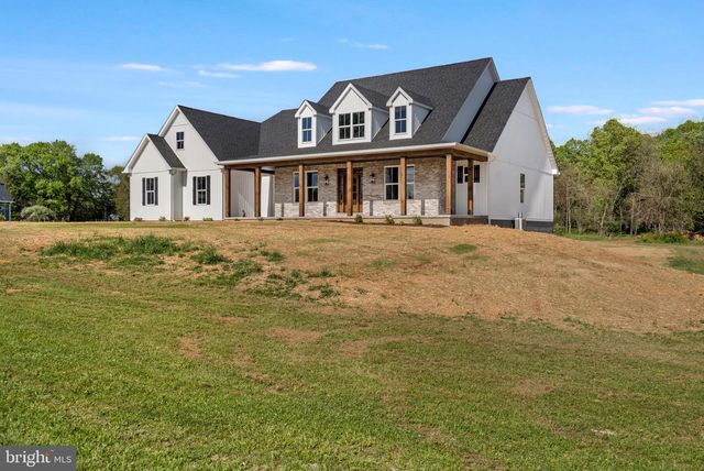 17 MAPLE HILL LN, Harpers Ferry, WV 25425