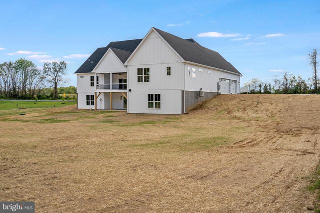 17 MAPLE HILL LN, Harpers Ferry, WV 25425