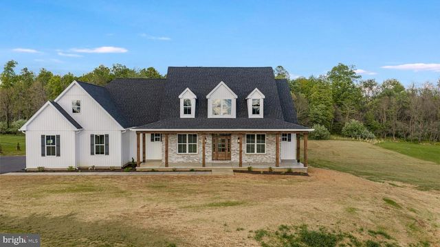 17 MAPLE HILL LN, Harpers Ferry, WV 25425