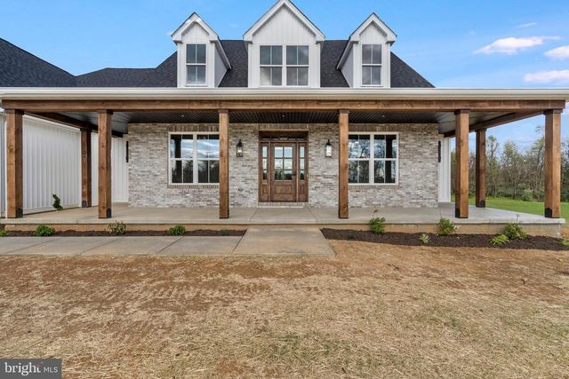 17 MAPLE HILL LN, Harpers Ferry, WV 25425