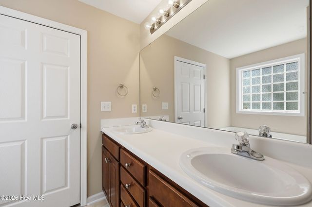 370 Moss Pink Drive, Vass, NC 28394