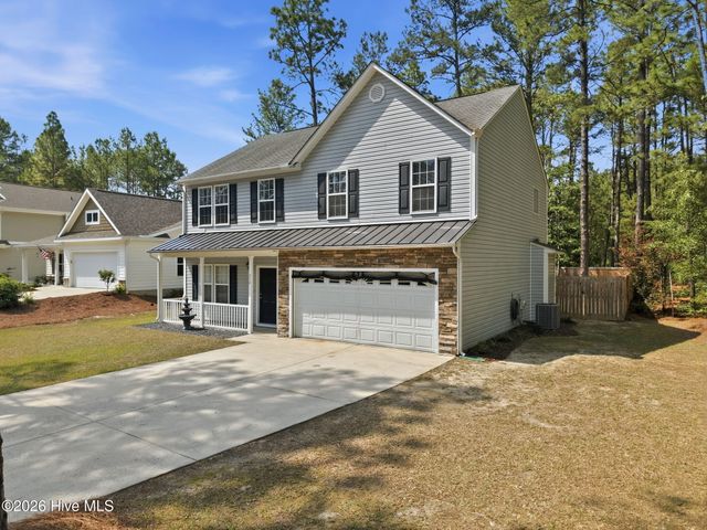 370 Moss Pink Drive, Vass, NC 28394