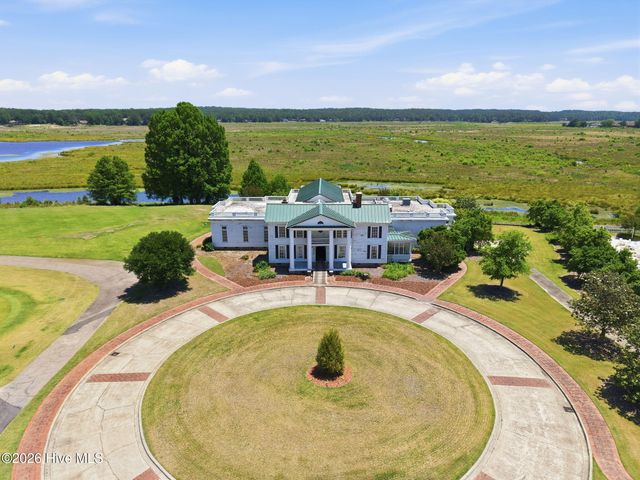 370 Moss Pink Drive, Vass, NC 28394