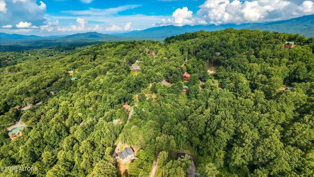 Cherry Vw Lane, Sevierville, TN 37876
