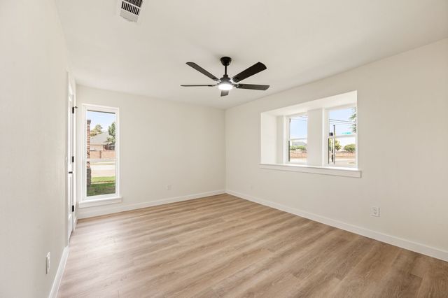 2144 Usa Drive, Plano, TX 75025