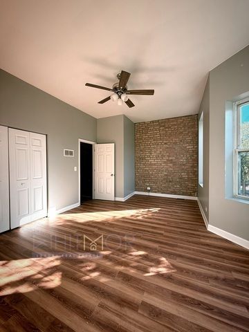 1108 E Marquette Road 207, Chicago, IL 60637