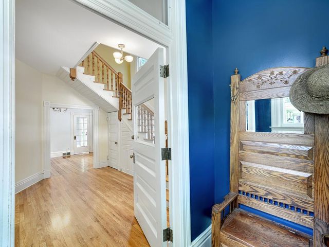 820 Osceola Avenue, Saint Paul, MN 55105