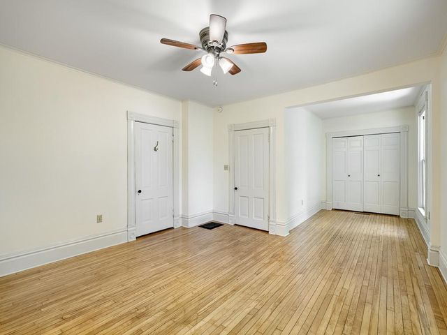 820 Osceola Avenue, Saint Paul, MN 55105