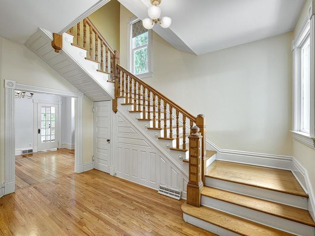 820 Osceola Avenue, Saint Paul, MN 55105