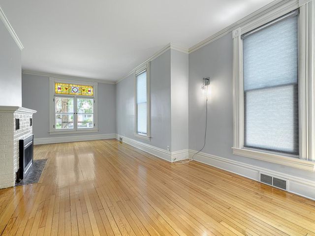 820 Osceola Avenue, Saint Paul, MN 55105