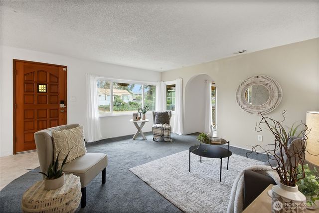 10628 20th Avenue S, Tacoma, WA 98444