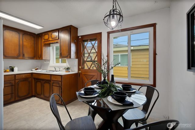 10628 20th Avenue S, Tacoma, WA 98444