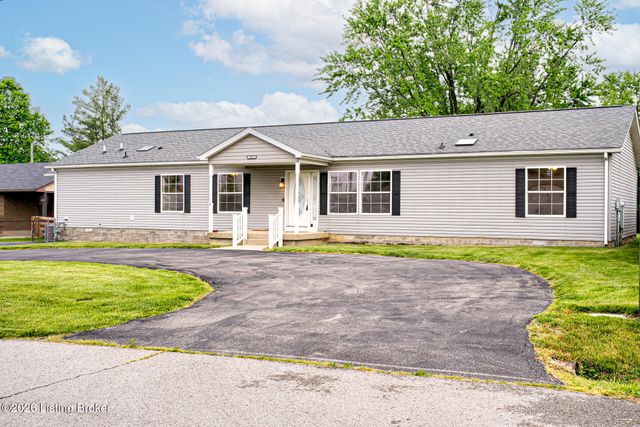 3411 Cedar Point Ln, La Grange, KY 40031